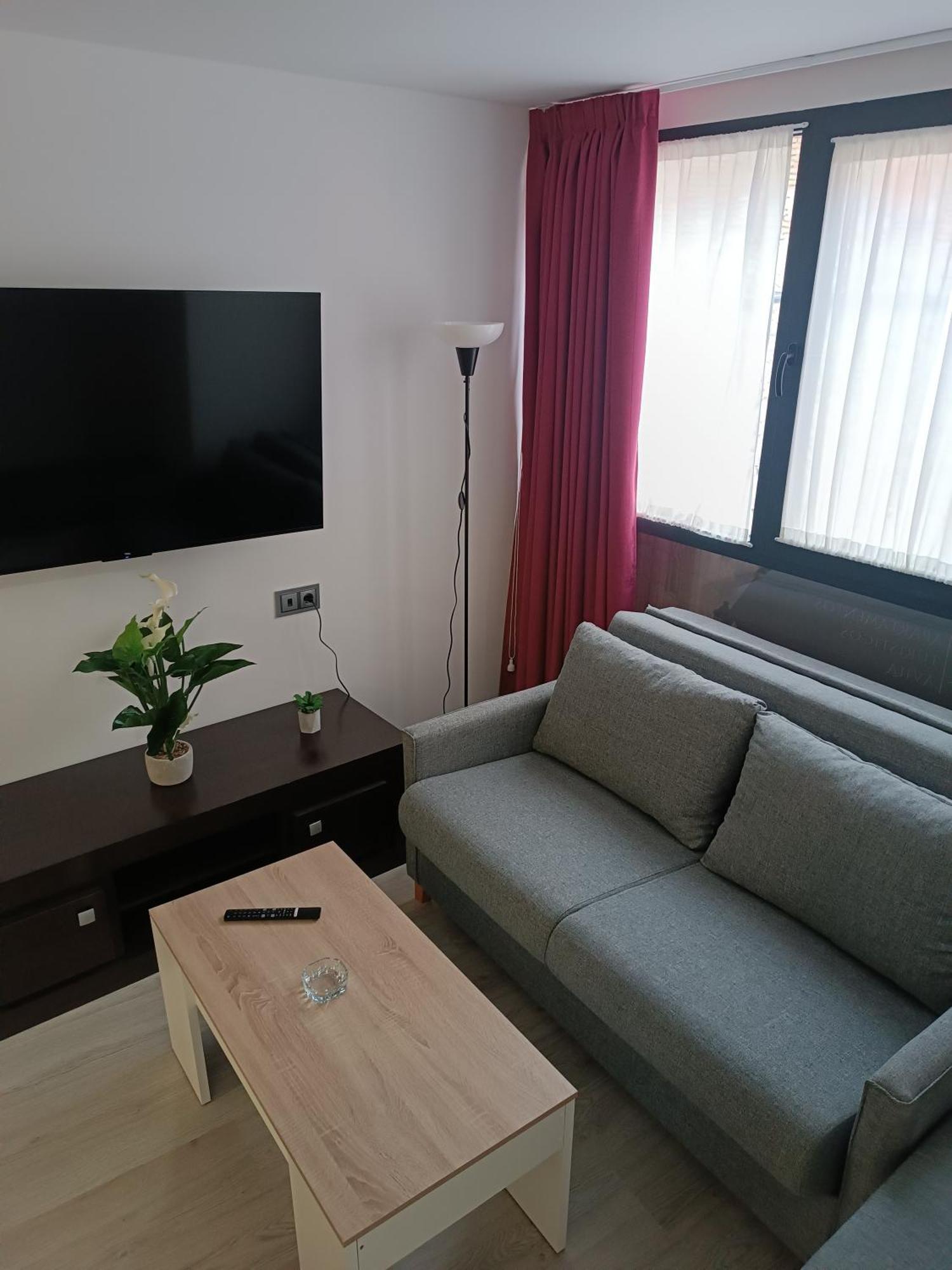 Apartamentos Turisticos Avila Puerta De San Isidro 1-4 Eksteriør bilde